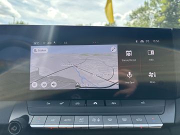 Bild 18 Opel Astra GS AT8/NAVI/SHZ+LHZ/PDC vo+hi+360Cam