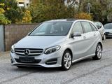 Mercedes-Benz B 220 CDI AUTOMATIK+PANORAMA+LED+LEDER+NAVI+TEMP - gebrauchte Mercedes-Benz B 220 aus dem Jahr 2015