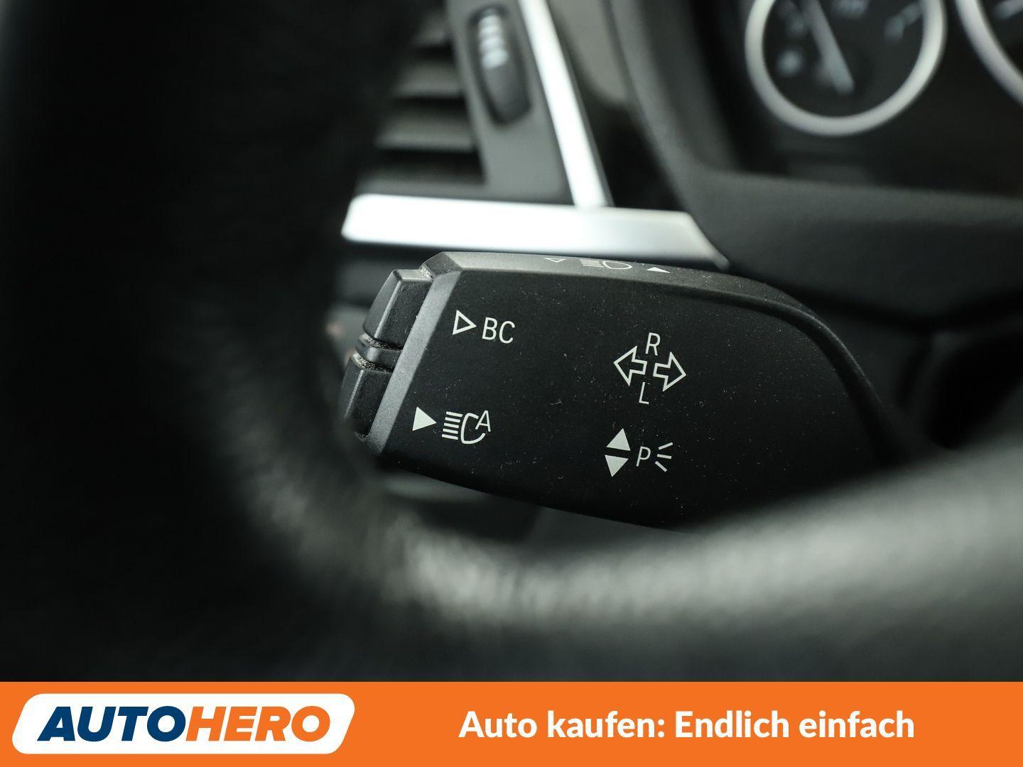 BMW 3er 320i xDrive Advantage Aut.*NAVI*TEMPO*PDC*