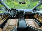 Volkswagen Touareg 4.2 V8 Tiptronic Individual  - Volkswagen Touareg mit Benzin-Antrieb