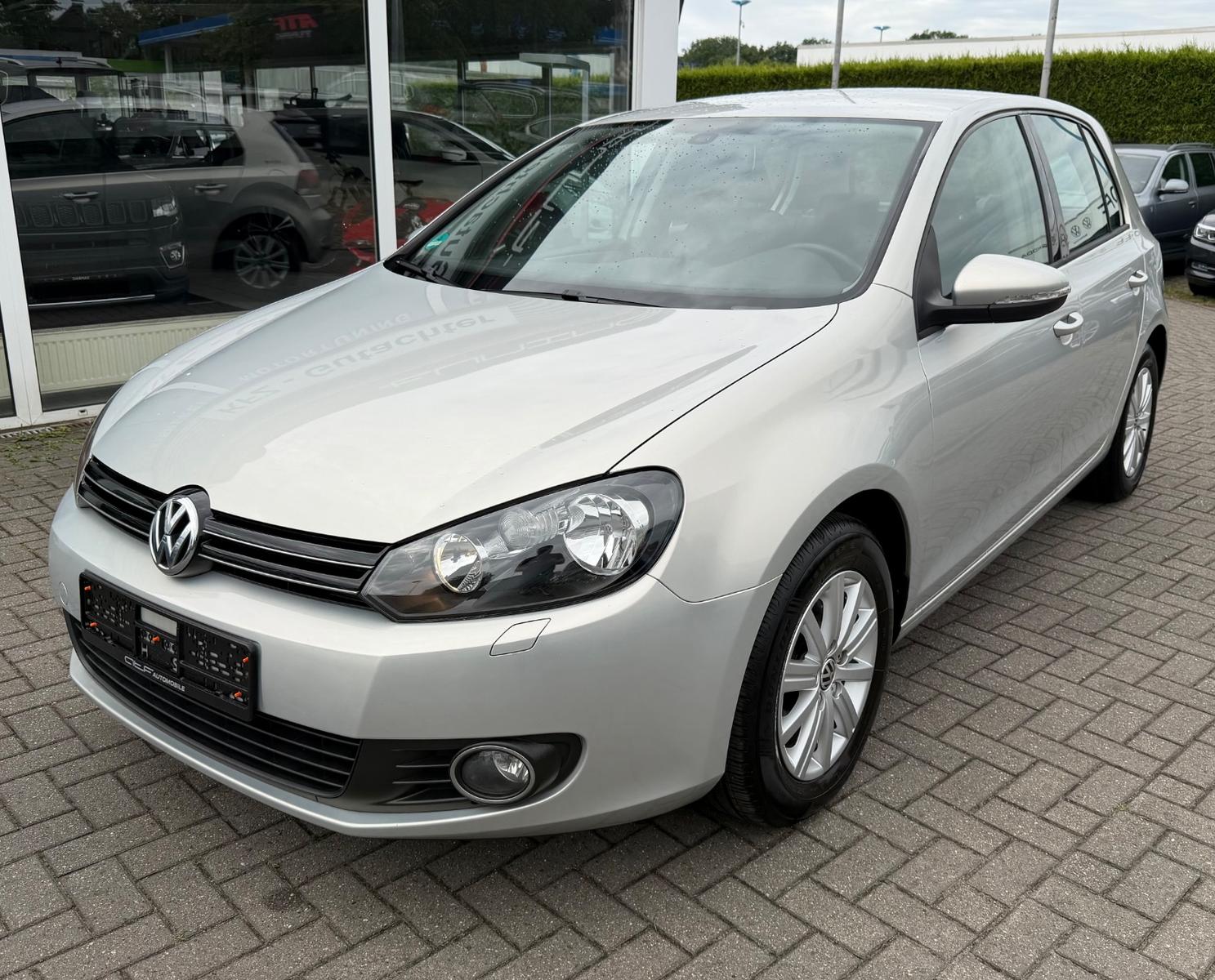 Volkswagen GolfVI move