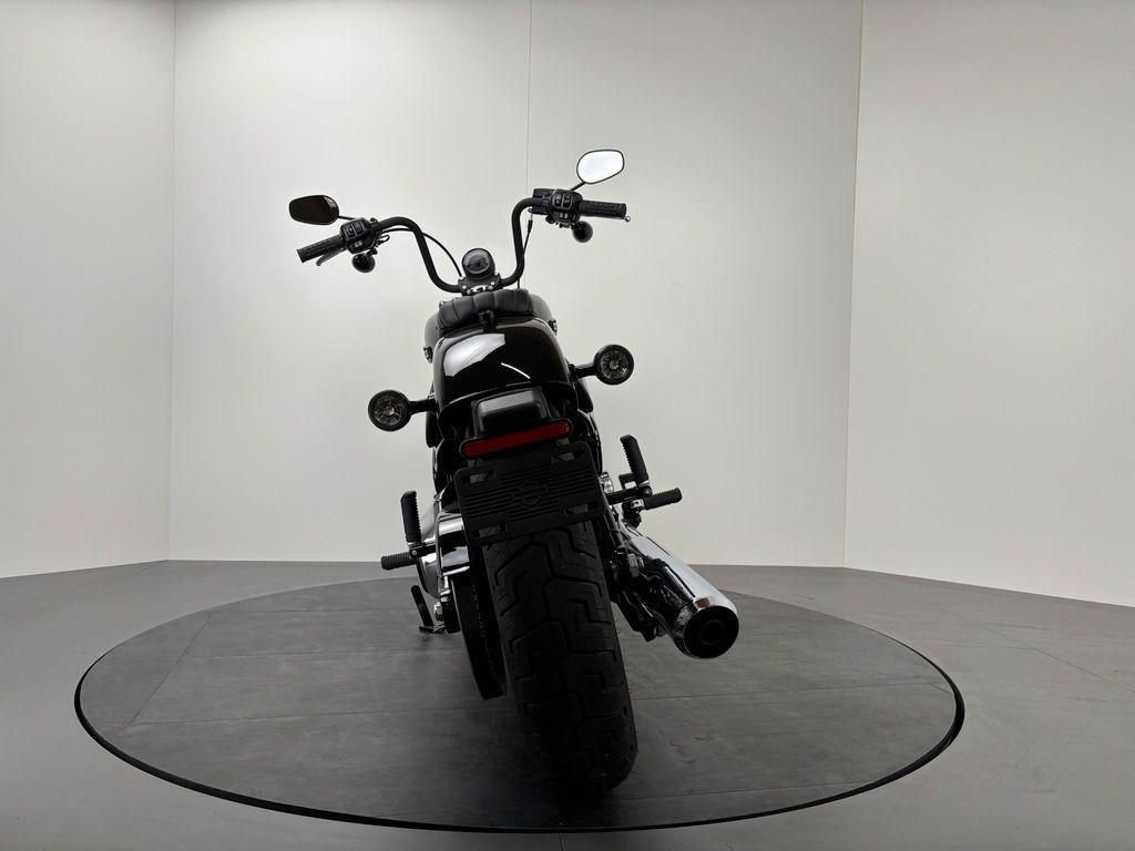 Fahrzeugabbildung Harley-Davidson STREET BOB 117 *NEUWERTIG *1.HAND