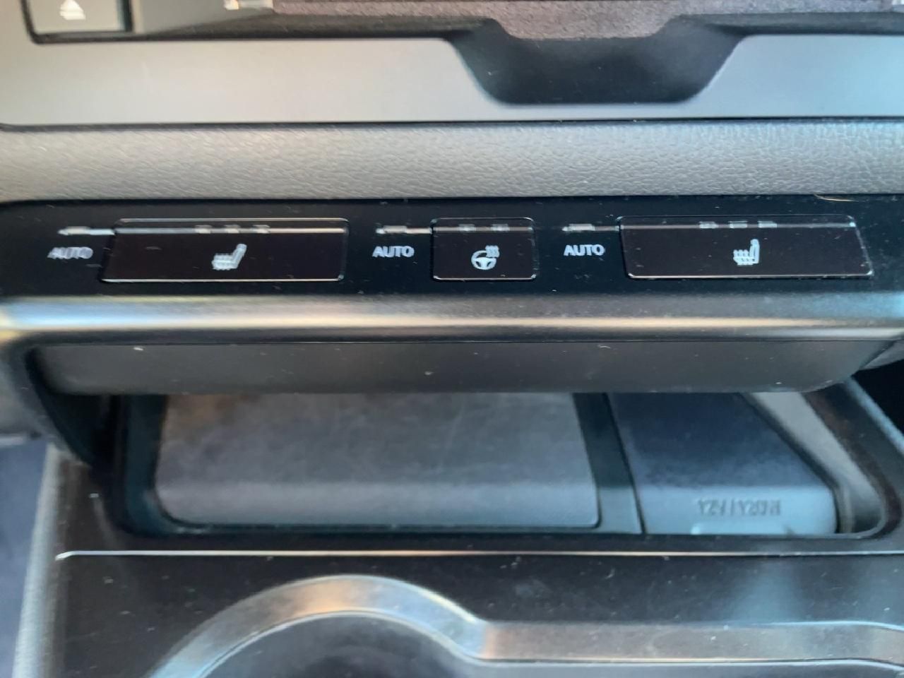 Fahrzeugabbildung Lexus UX 250h Style Edition