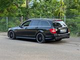 Mercedes-Benz C 63 AMG T -Modell Kombi - Mercedes-Benz C 63 AMG aus 2014