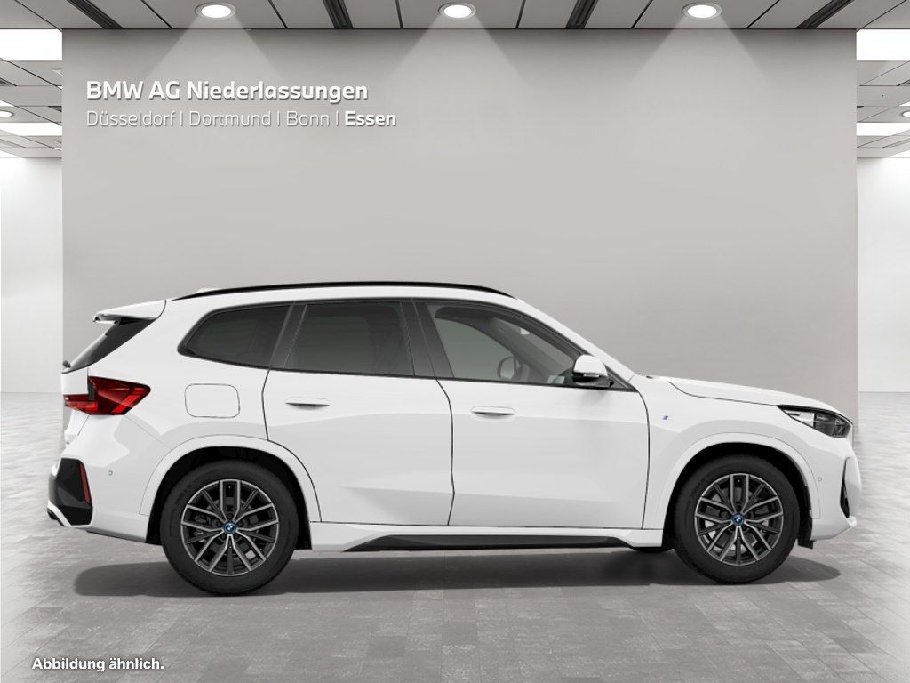 BMW iX1 xDrive30 M Sport Kamera Driv.Assist LED foto 9