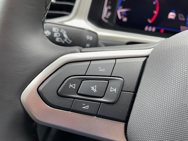 T-Roc 1.5 TSI MOVE Navi Digitales Cockpit LED Ap