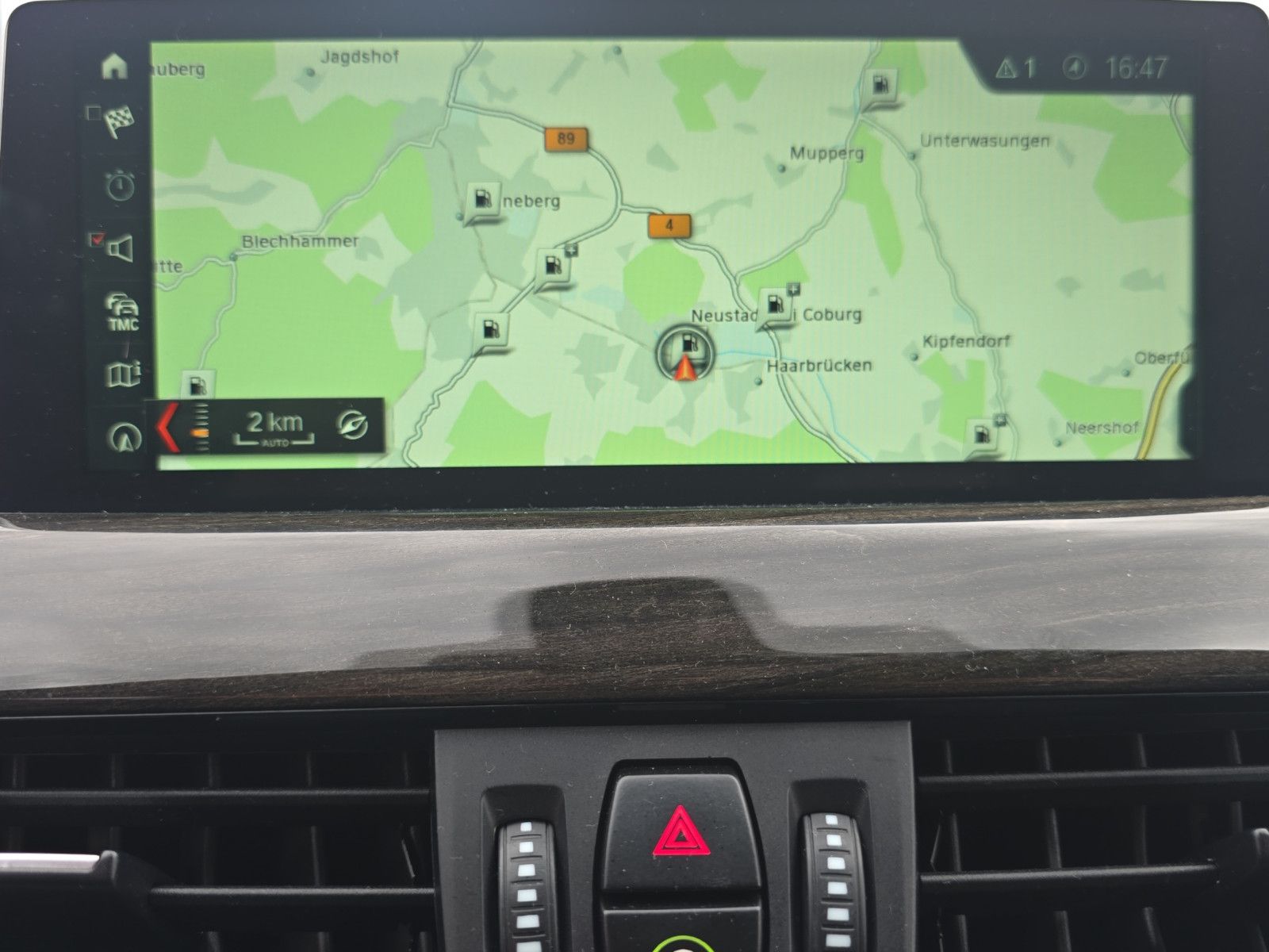 Fahrzeugabbildung BMW X1 xDrive 18 d Sport Line Advantage Parkassiste
