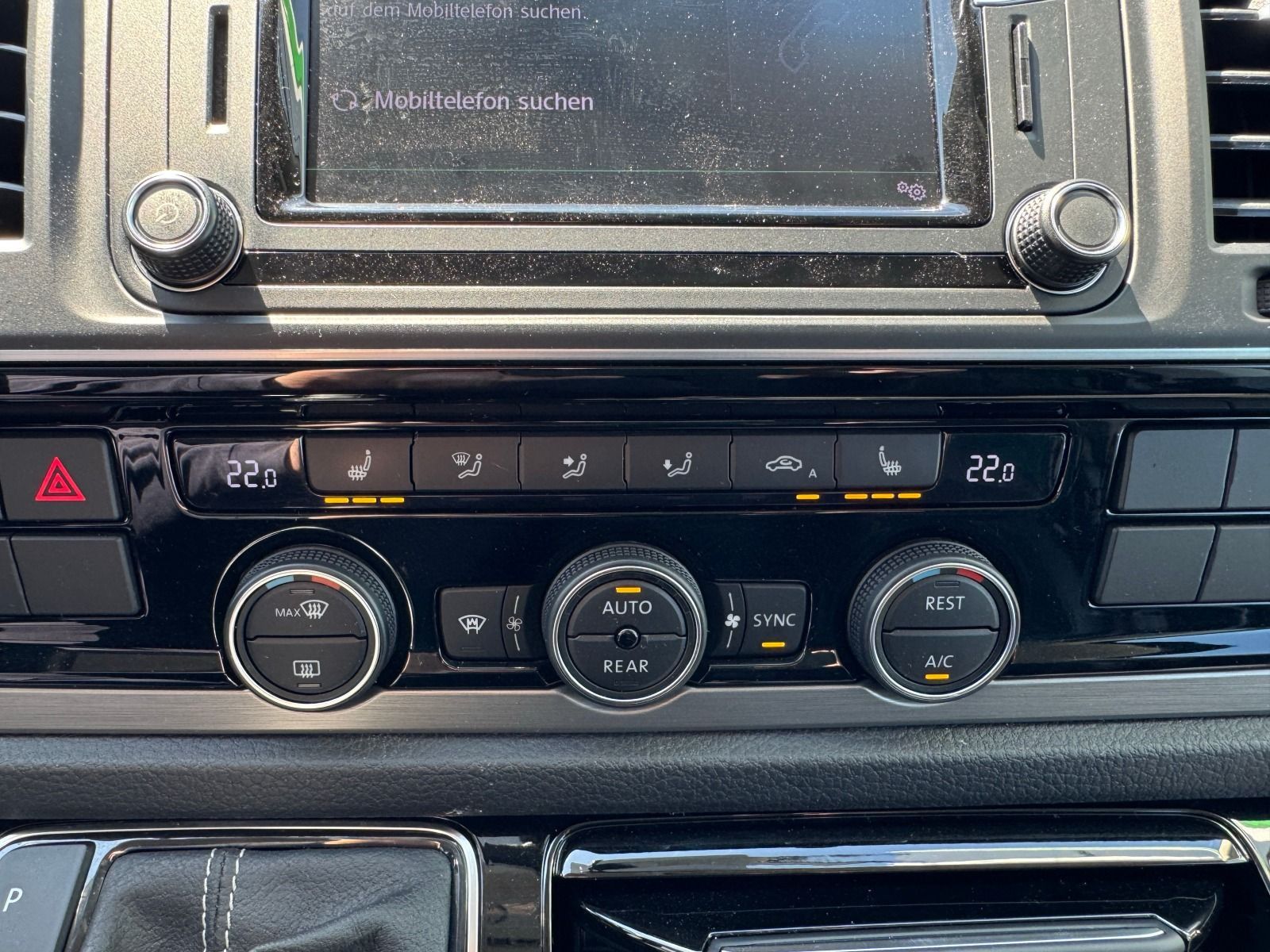 Fahrzeugabbildung Volkswagen T6 Multivan Generation Six 150PS DSG*AHK*RFK*StH