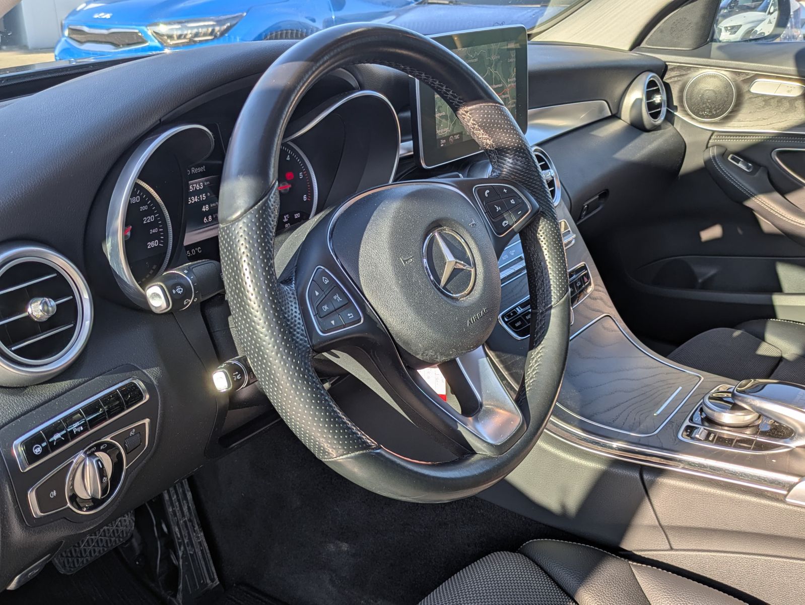 Fahrzeugabbildung Mercedes-Benz C 250 d BlueTec AVANTGARDE 4Matic ACC/KAM/LED