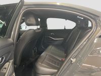 BMW 330 - Vorschau Bild 13