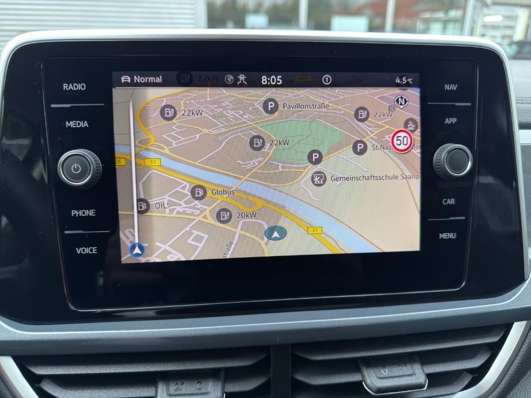 Fahrzeugabbildung Volkswagen T-ROC Style 1.5 TSI,DSG,Navi,SH,Keyless,Heckkl.e