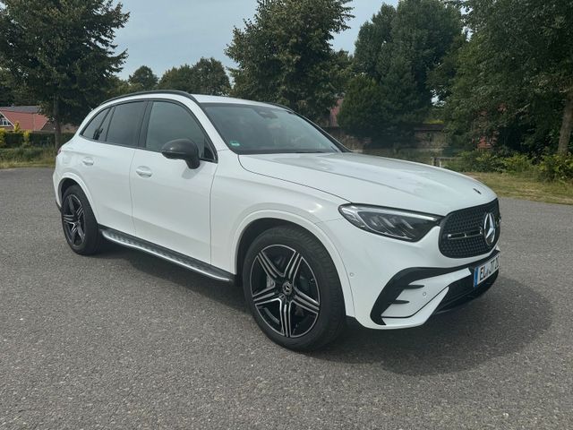 Mercedes-Benz Mercedes GLC 220d AMG Line abzugeben ab 03...