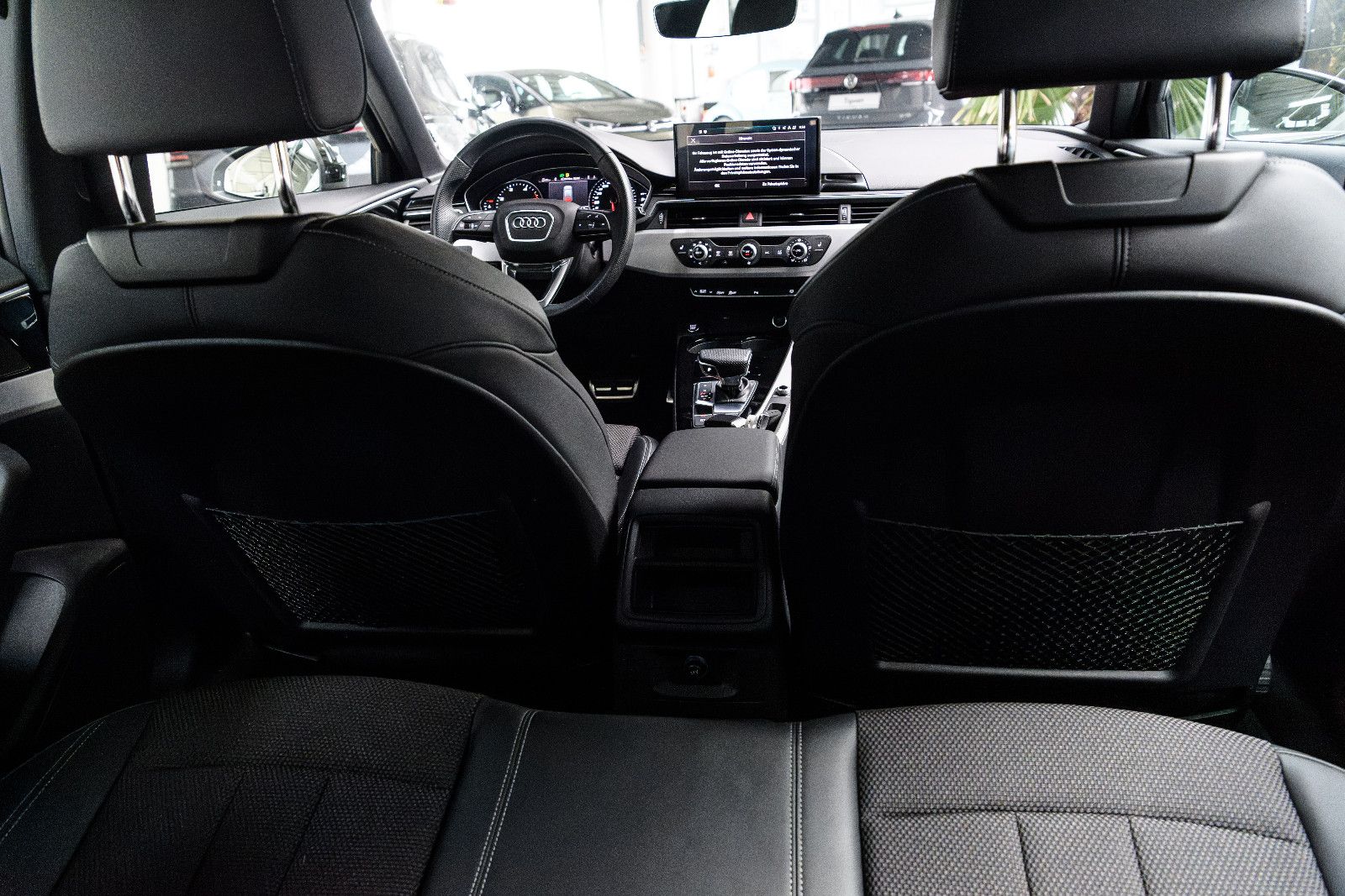 Fahrzeugabbildung Audi A4 Avant 40 TDI quattro advanced + Kamera +
