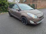 Renault Megane Scenic 1.9 Diese Voll Ausst... - Renault Grand Scenic mit Diesel-Antrieb: Limousine