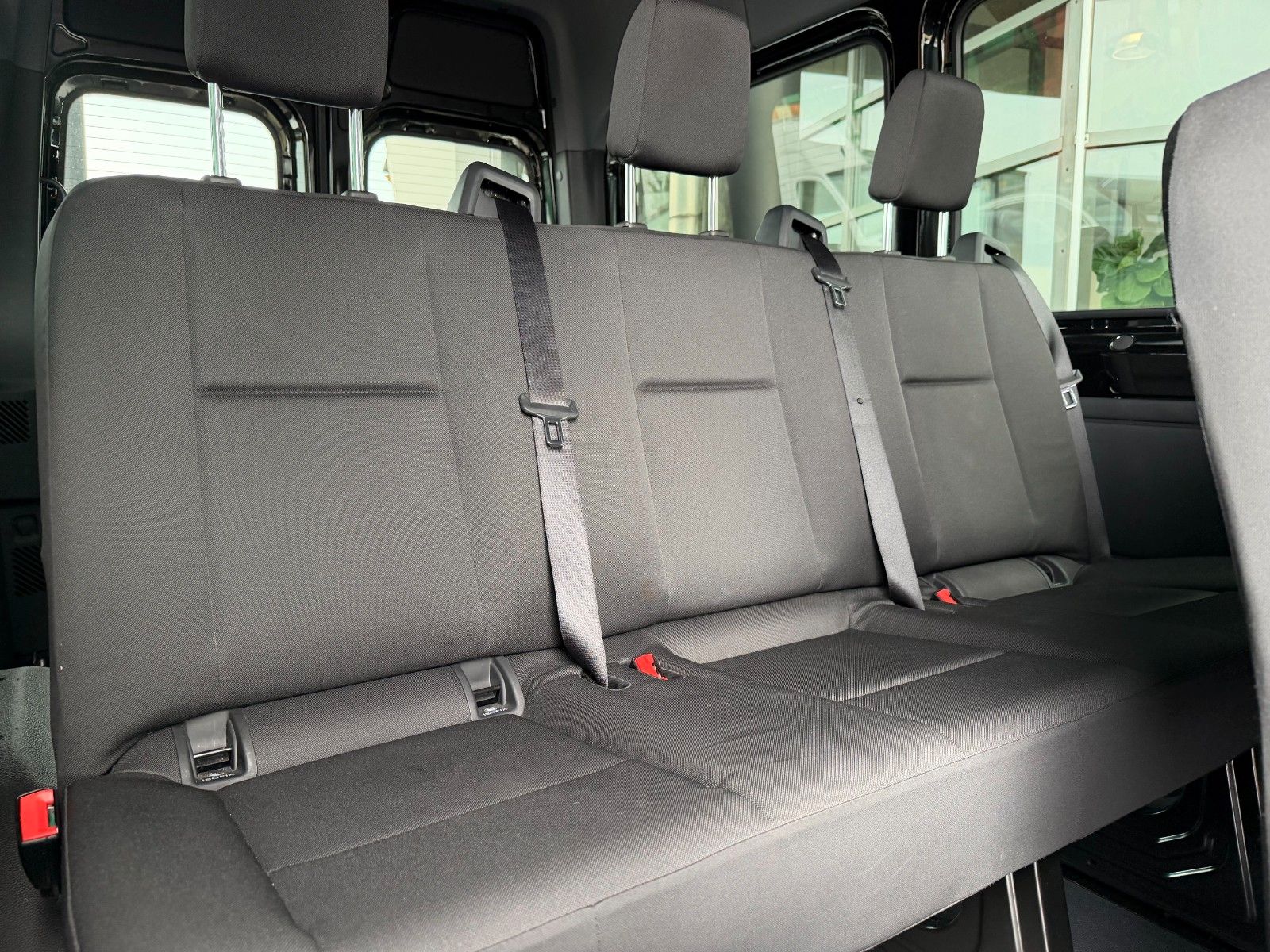 Fahrzeugabbildung Mercedes-Benz Sprinter 317 CDI 4325 Tourer Dachklima AHK