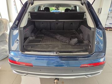 Audi Q7 - 10