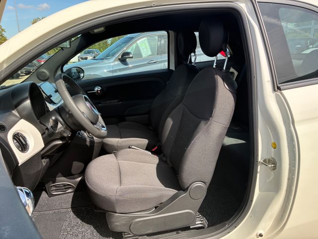 Fahrzeugabbildung Fiat 500 >Navi mit DAB-Radio<