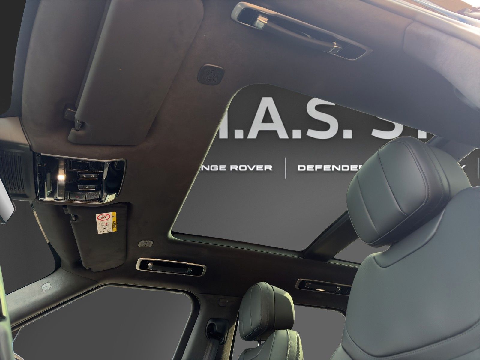 Fahrzeugabbildung Land Rover Range Rover Sport P550e Autobiography AHK 23Zoll