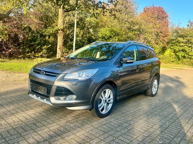 Ford Kuga 2,0 TDCi Titanium Plus Teilleder/Navi/Xenon