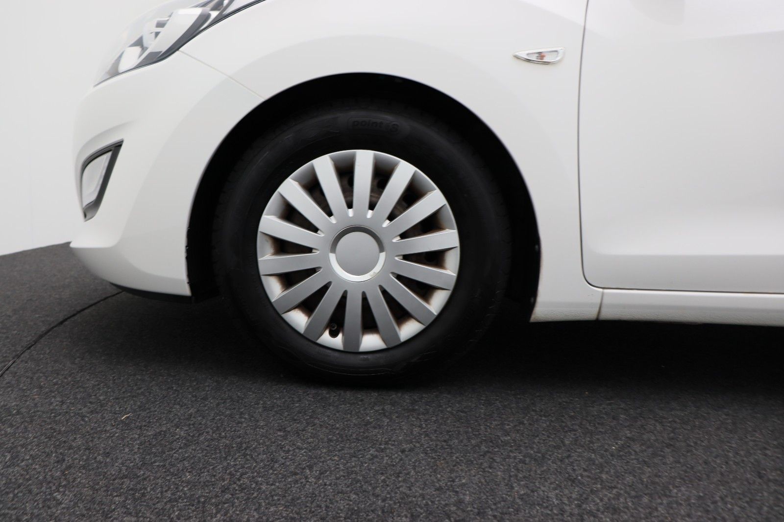 Fahrzeugabbildung Hyundai i30 1.4 Classic