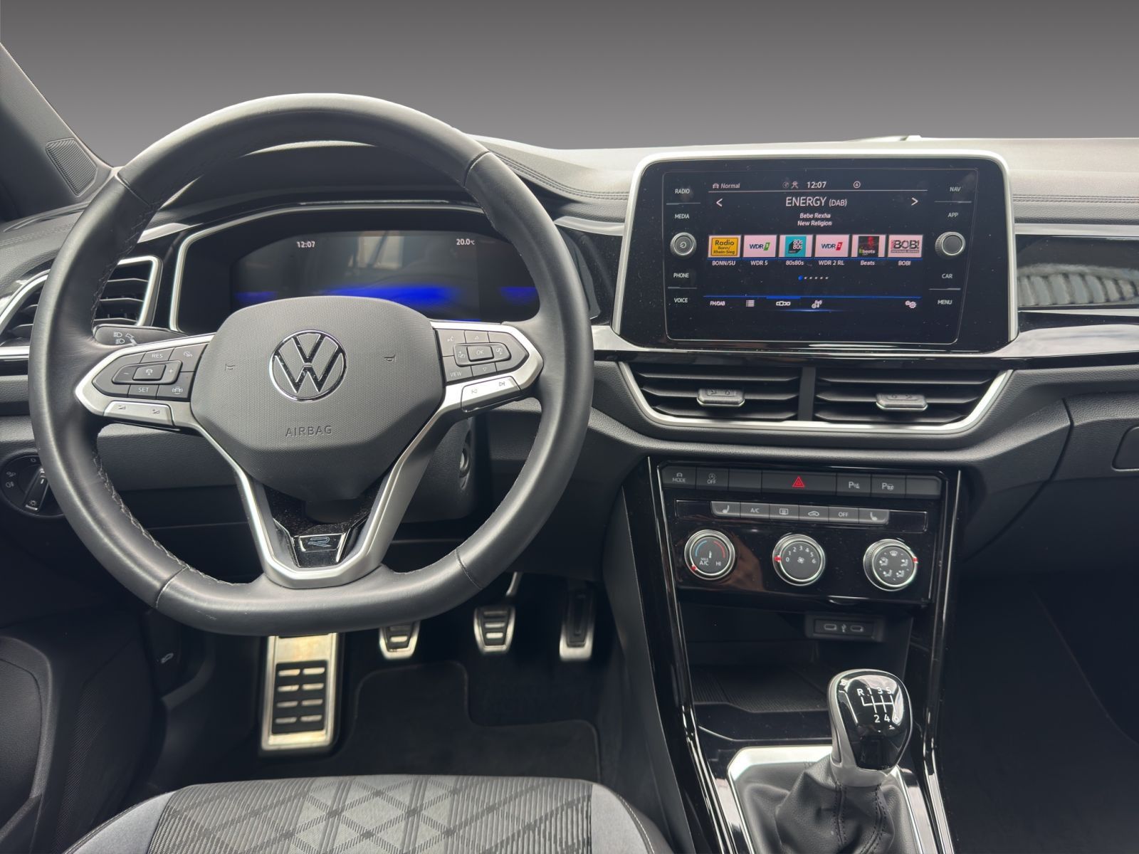 Volkswagen T-Roc - Bild 10