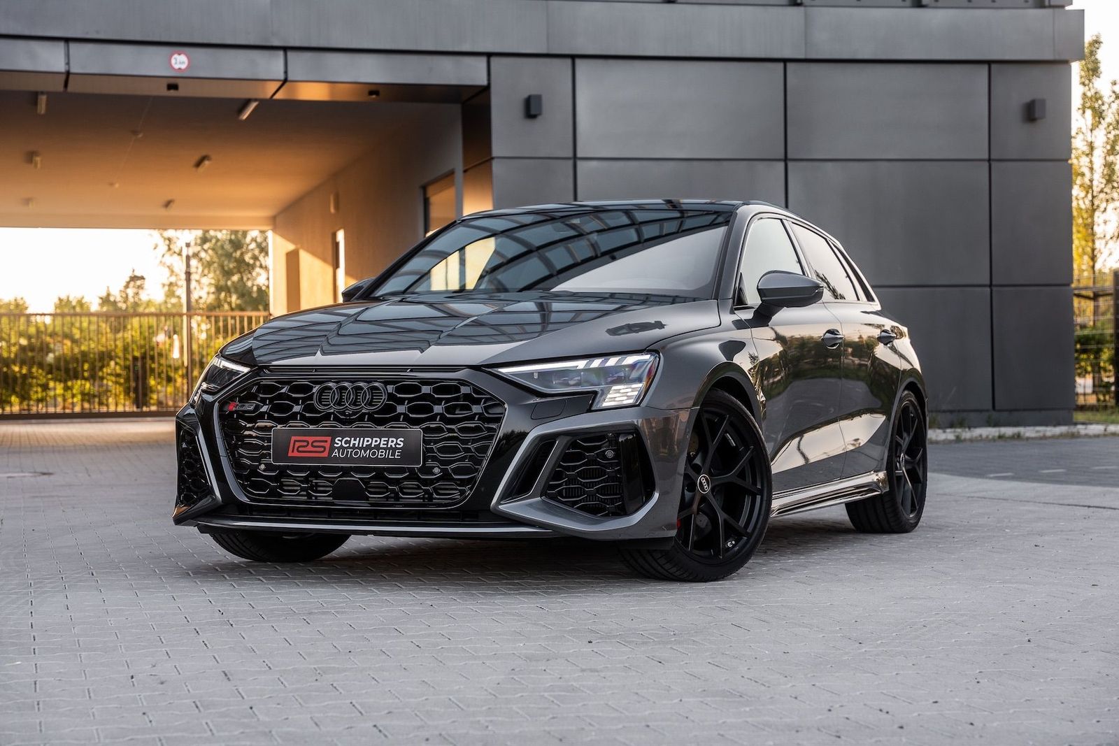Fahrzeugabbildung Audi RS3 Sportback KERAMIK|DYNAMIK+|SPORT-AGA|290|HUD