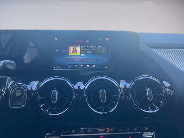 Mercedes-Benz B 250