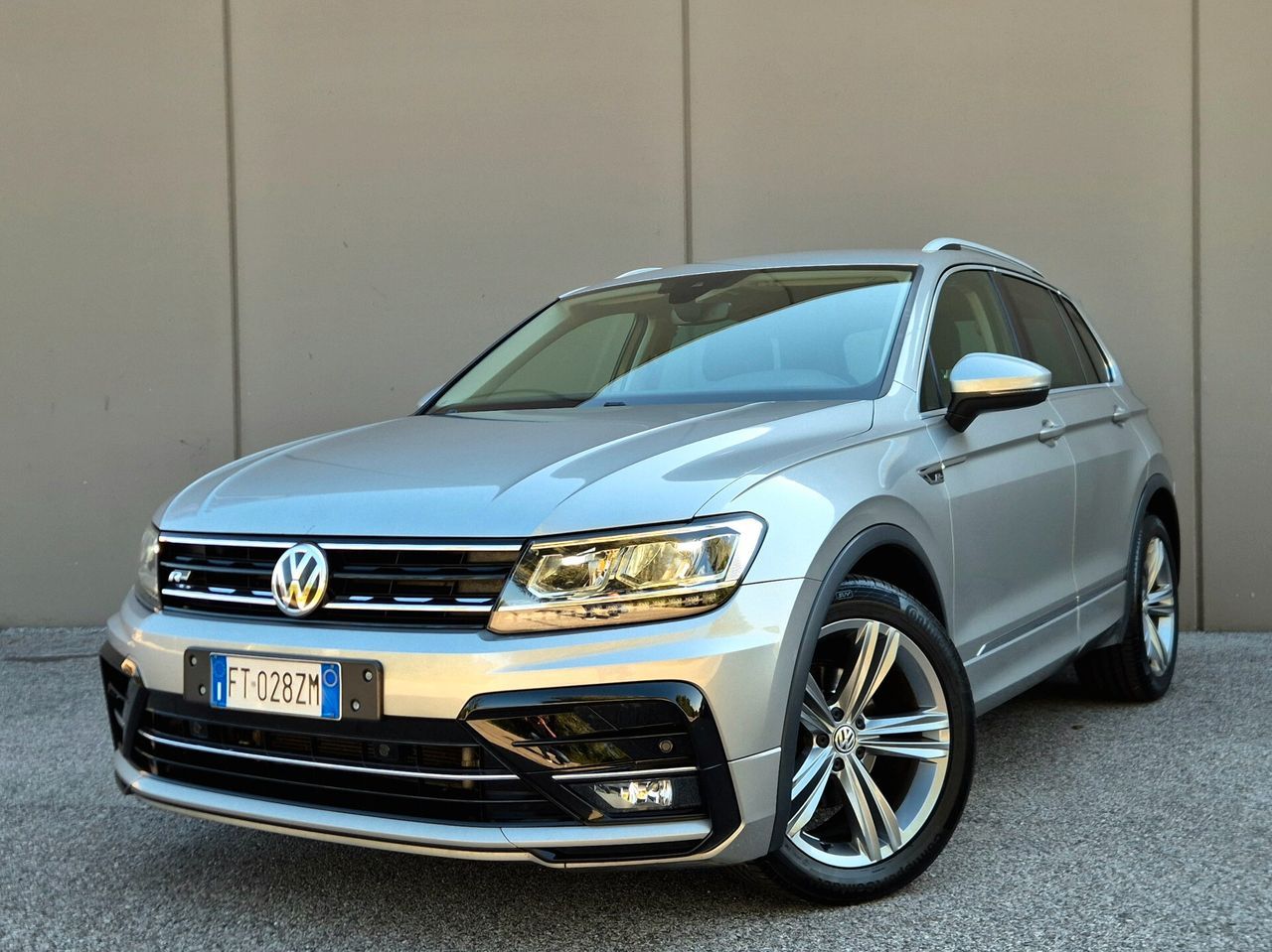 Volkswagen Tiguan 1.5 TSI 150 CV DSG R- LINE Adv