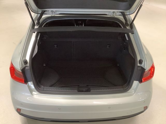 A1 Sportback advanced 30 TFSI 85(11