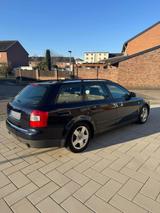 Audi A4 1.8t - Audi A4 aus 2001: 1.8