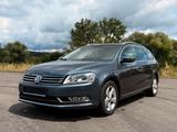 Volkswagen VW Passat Highliner 2,0 tdi - Volkswagen Passat aus 2011: Kombi, Highline