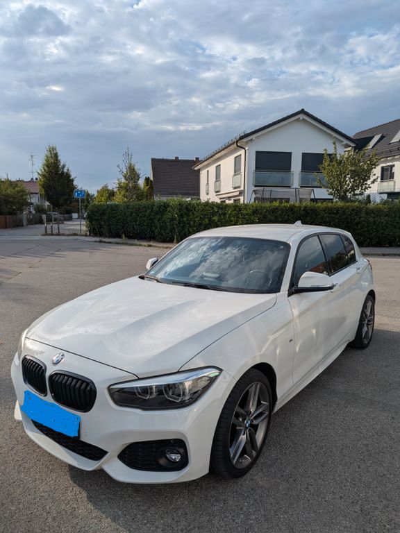 Image of BMW 120