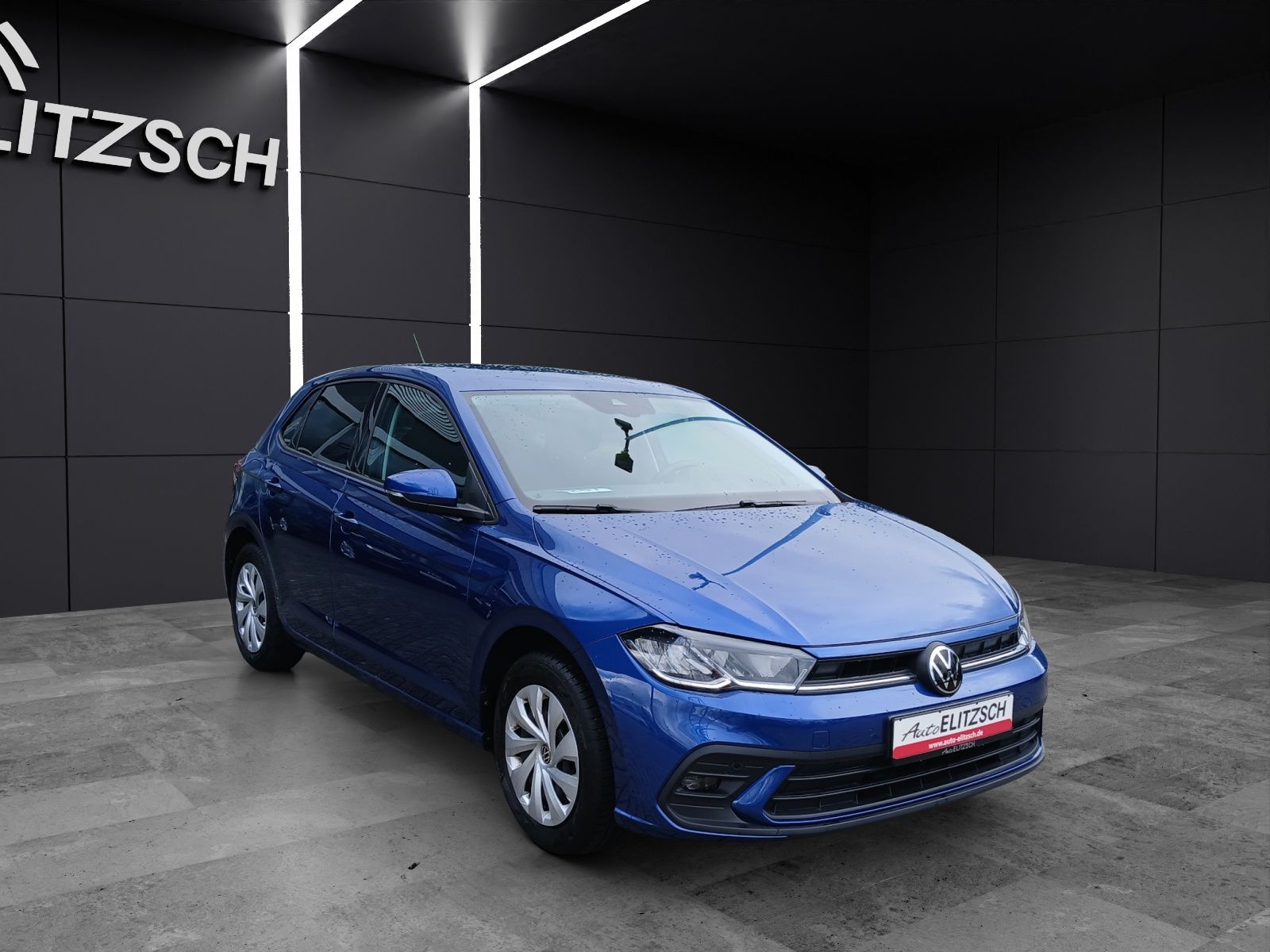 Fahrzeugabbildung Volkswagen Polo 1.0 Life LED Navi AID RKF GRA SH