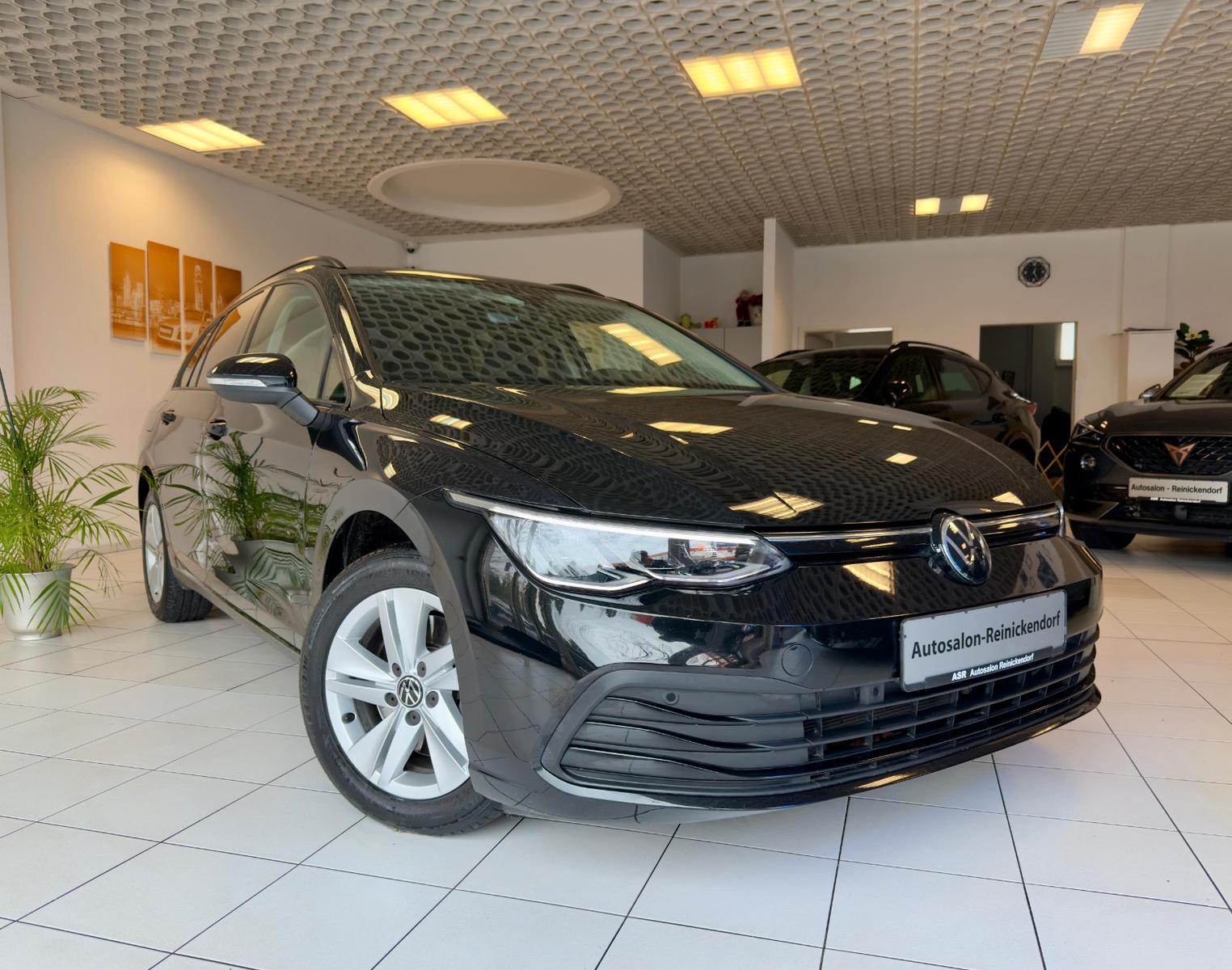 Volkswagen Golf VIII Variant 2.0 TDI DSG Life*ACC*LED*Navi*