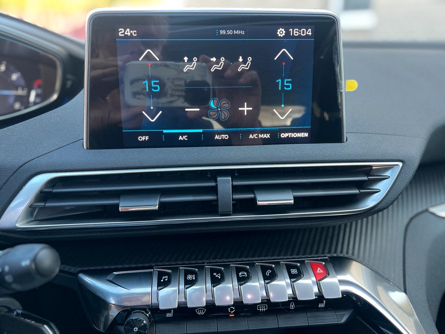 Peugeot 3008 Active *1.Hand*Panoramadach*SHZ*AHK*