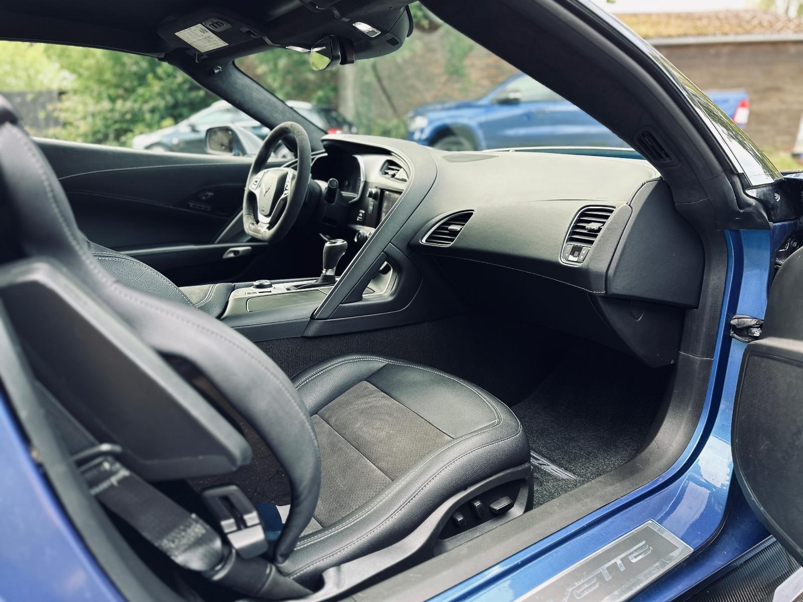 Car Image 30