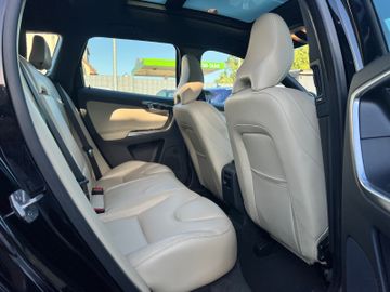 Volvo XC60 - 11