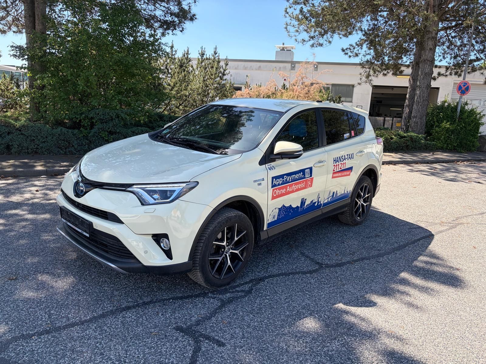 TOYOTA RAV 4