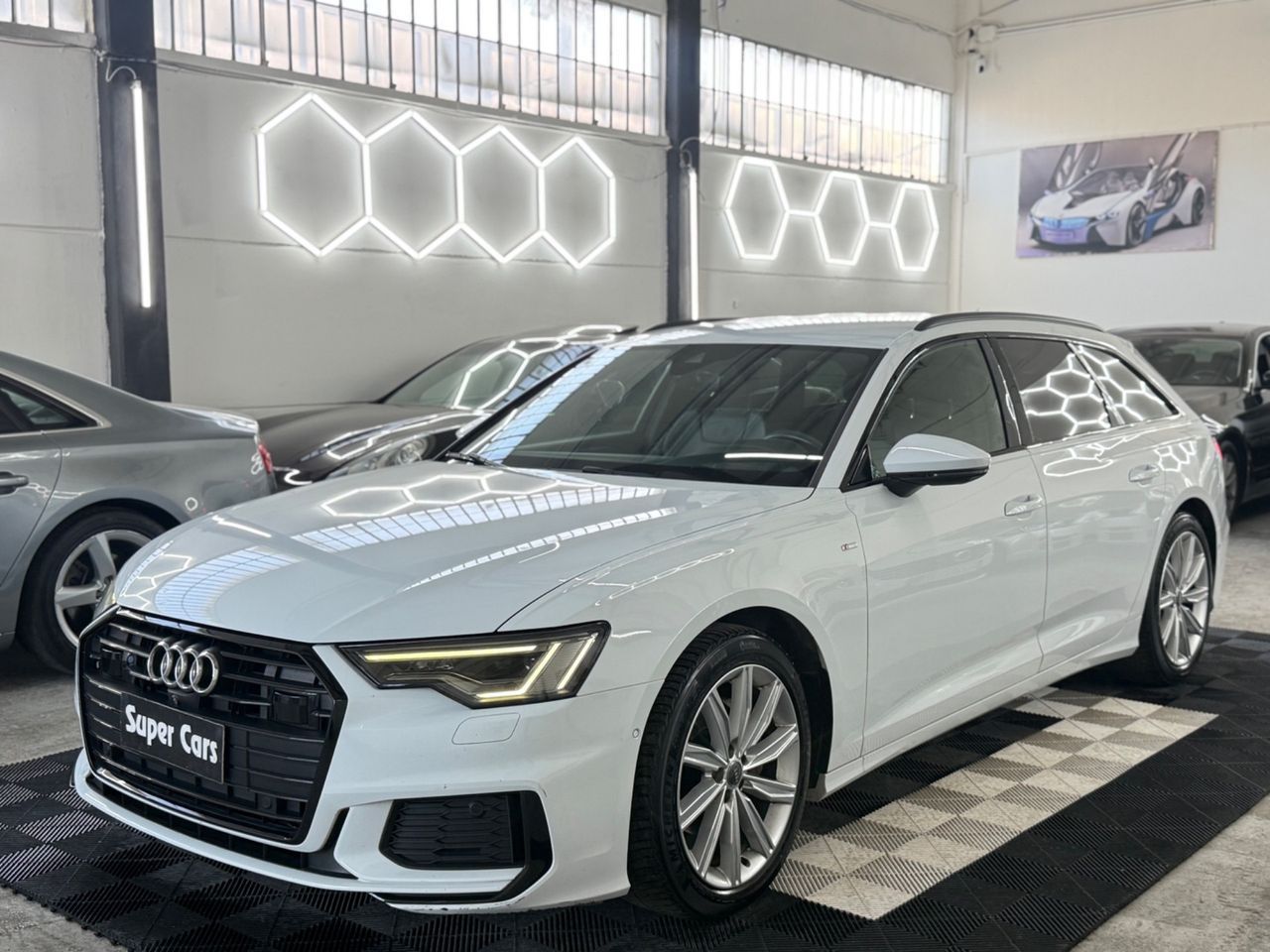 Audi A6 - 1