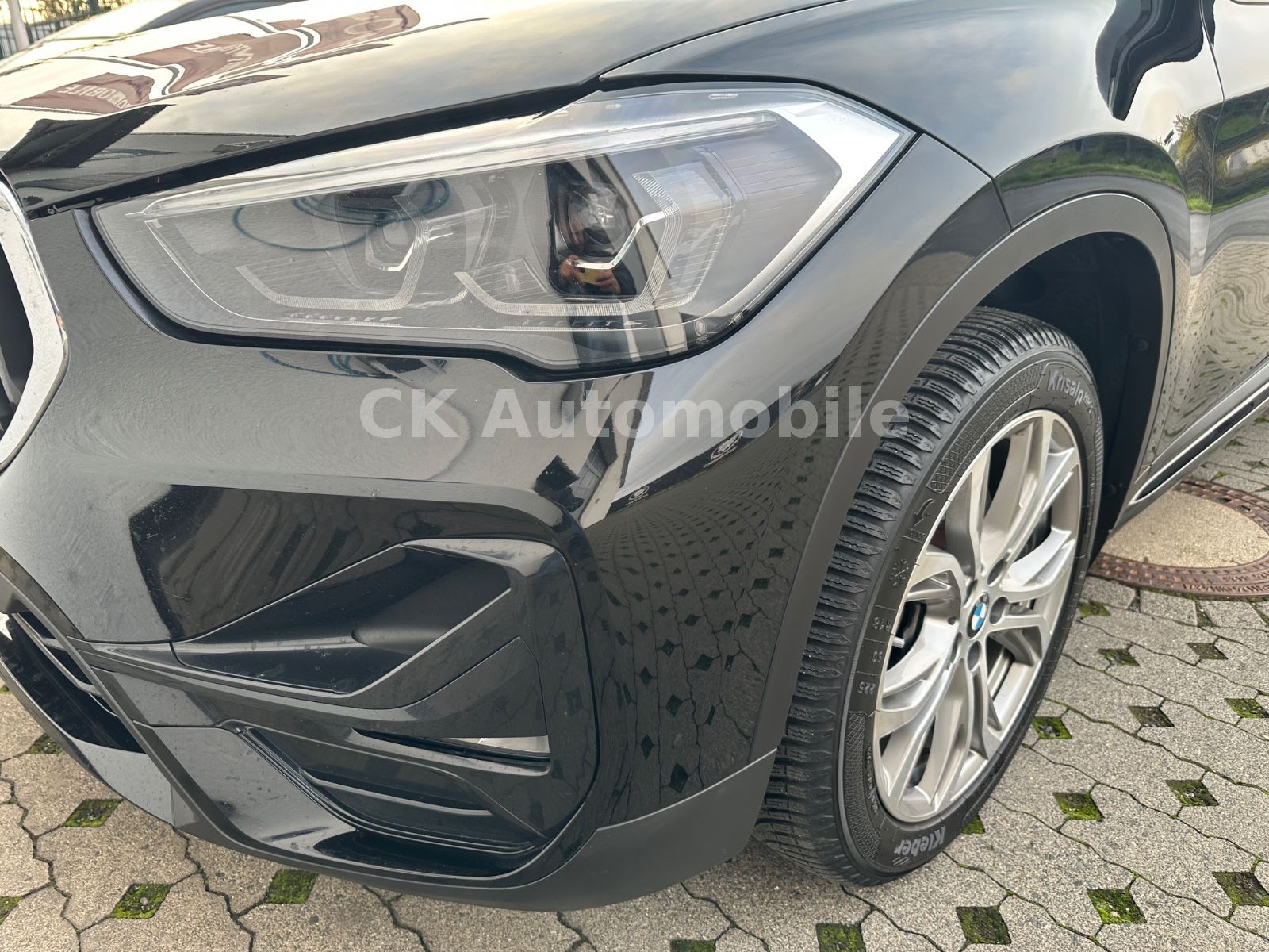 Fahrzeugabbildung BMW X1 sDrive 20d Sport-Line/Navi/LED/Tempomat/AHK