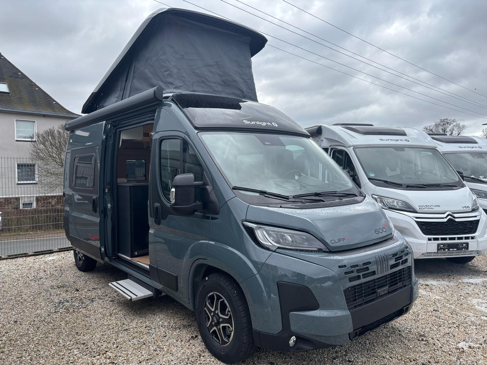 Sunlight Cliff 600 X RT Adventure Dieselheizung Voll-LED