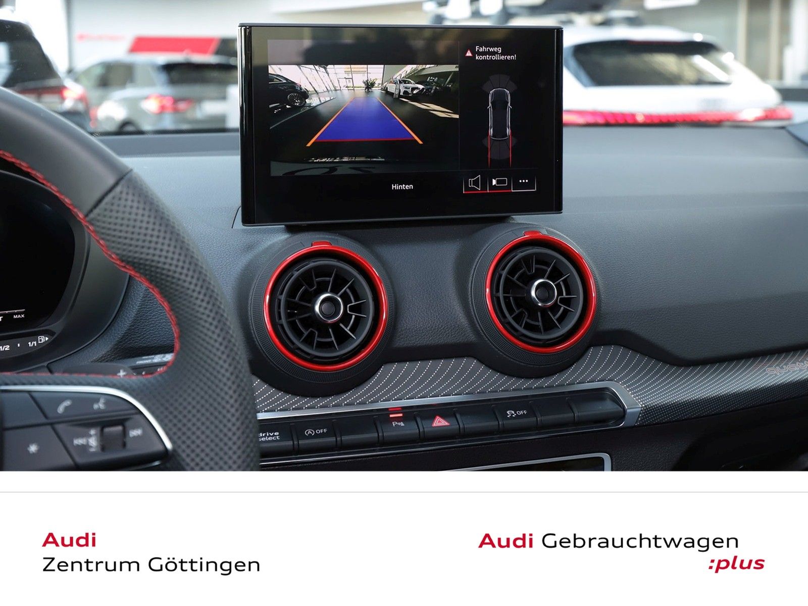 Audi SQ2 - Bild 12