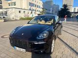 Porsche Cayenne Diesel - platinum wie neu - Porsche Cayenne in Bonn