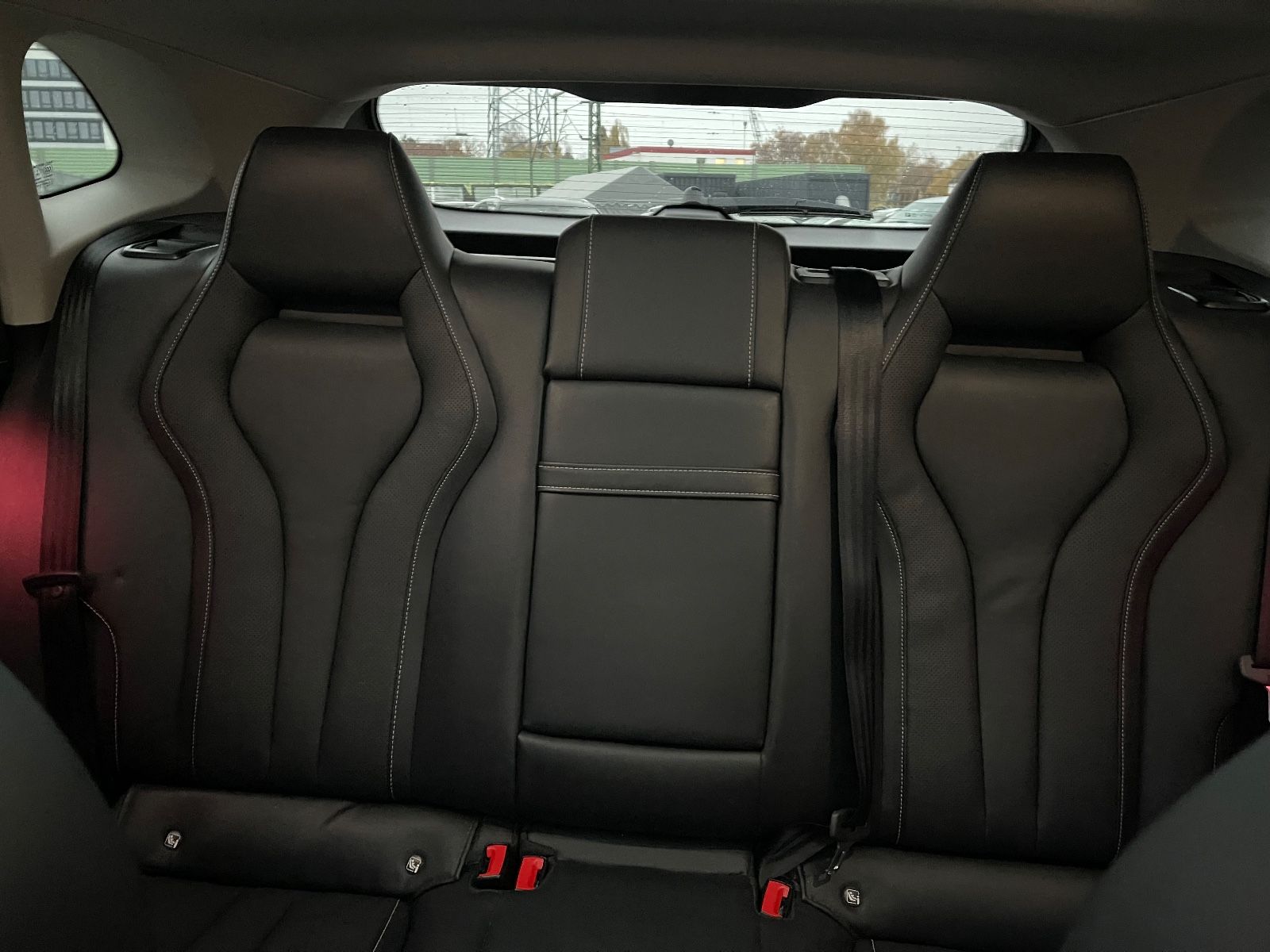 Fahrzeugabbildung MG Marvel R Performance*BOSE*PANO*LEDER*MEMO*LED