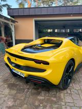 Ferrari 296 GTB Ursprungsfarbe Garantie NP353 Lackschutz - Ferrari 296 GTB aus 2024