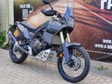 Yamaha Tenere 700 VIEL ZUBEHÖR AKRA, TIEFERLEG. - 700