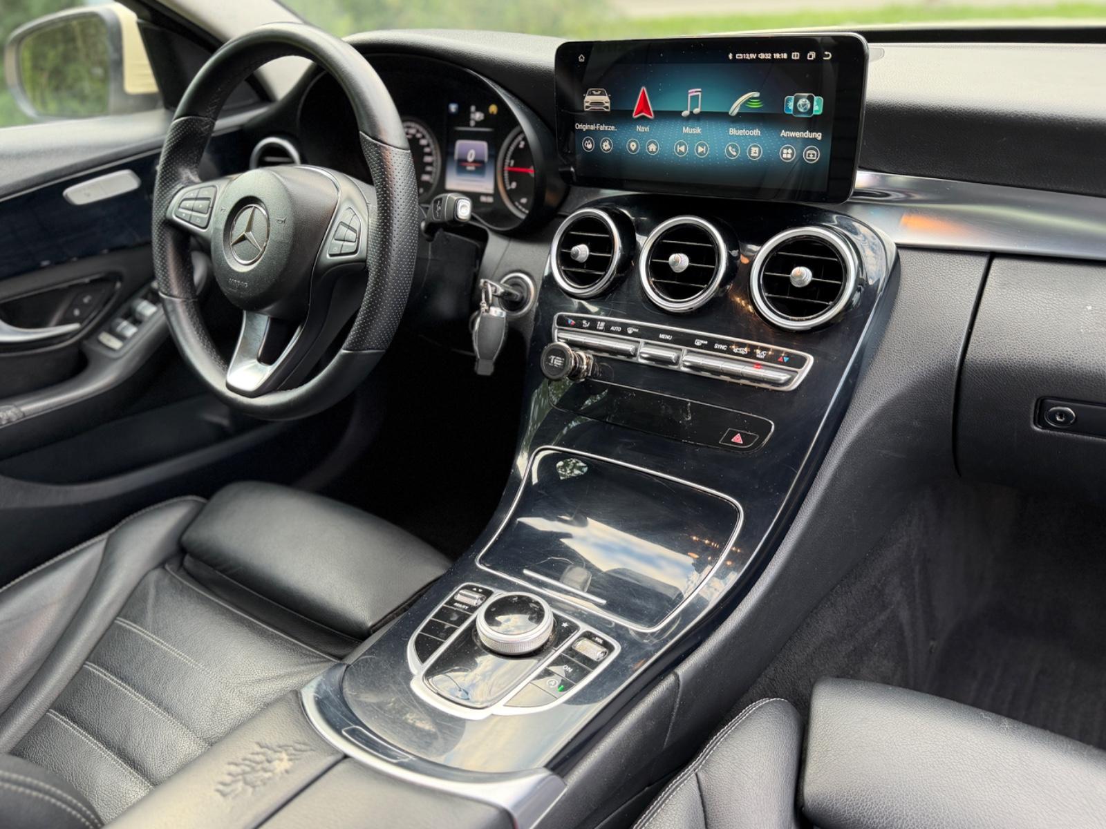 Mercedes-Benz C220d Lim. *Avantgarde *Leder *Navi *Kamera *SHZ