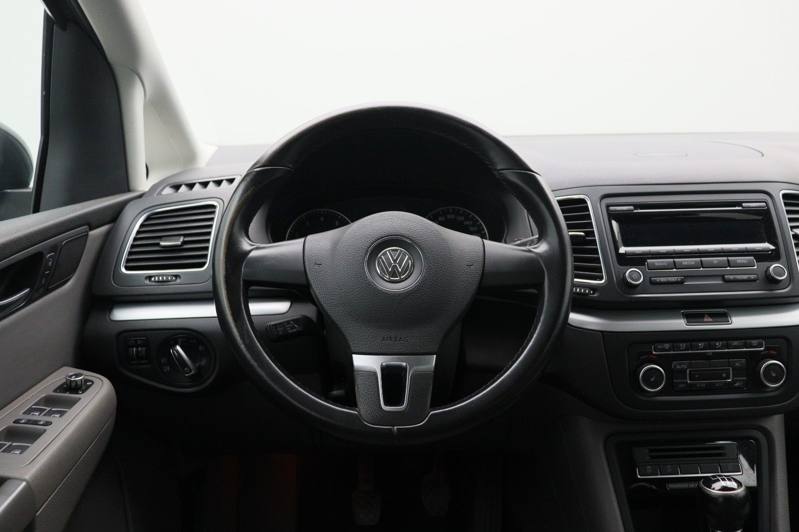 Fahrzeugabbildung Volkswagen Sharan 1.4 TSI Highline BMT
