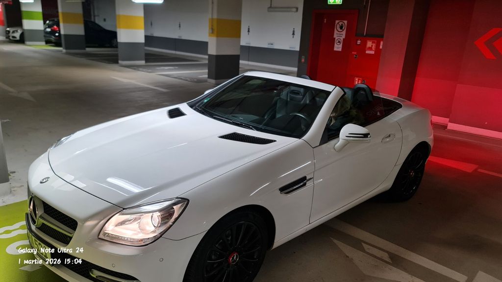 Mercedes-Benz SLK 200