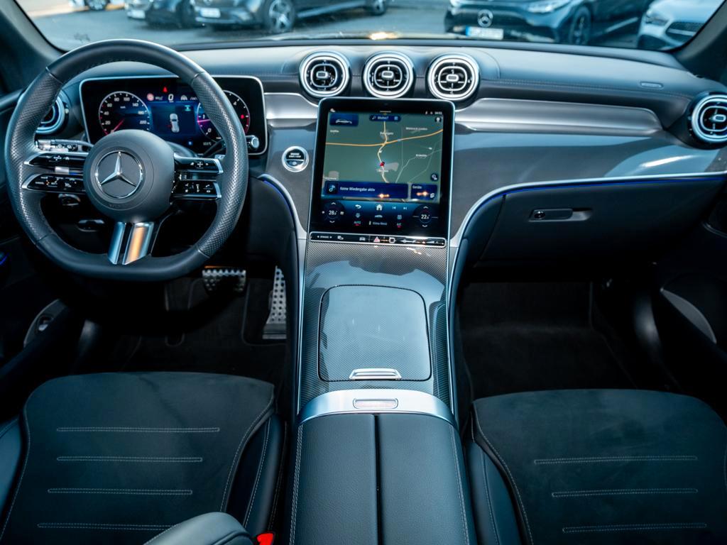 Mercedes-Benz GLC 300 d 4M AMG DISTRONIC AHK KEYLESS SHZ MBUX